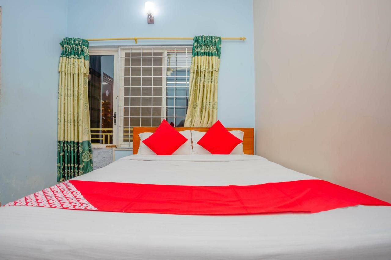Oyo 575 Api Suites Pokhara Exterior photo